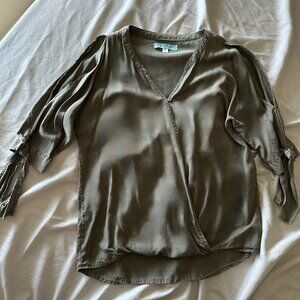 Francesca's Collection Open Sleeves w Ties, High-Low, Olive Green Blouse